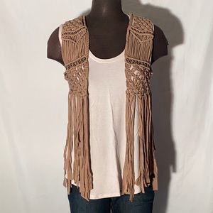 Audrey Ann tan macramé fringe open vest/Small